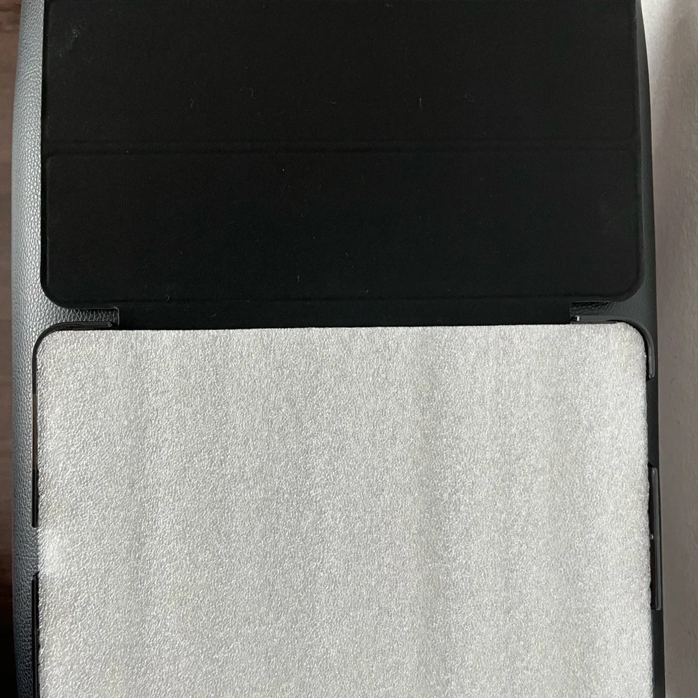 NEW IN PACKAGING || BLACK || PROCASE IPAD AIR 4 CASE 4th GEN 2020